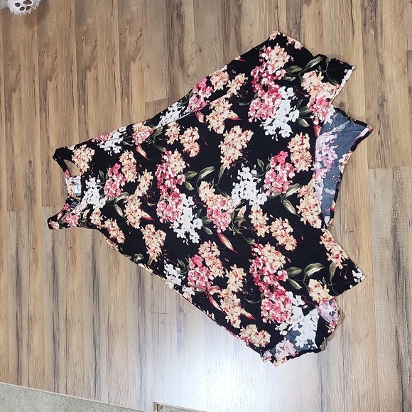 WESTLOOP Black Floral Rayon Woven Short Dress with  Handkerchief-Like Hemline - Picture 3 of 12